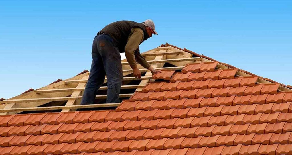 Reliable Roof Replacement Solutions from a Premier Roofing Contractor in Marblehead, MA​